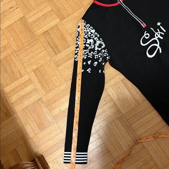 Newland Ski Black and White Long Sleeve Top NWOT - Picture 4 of 14